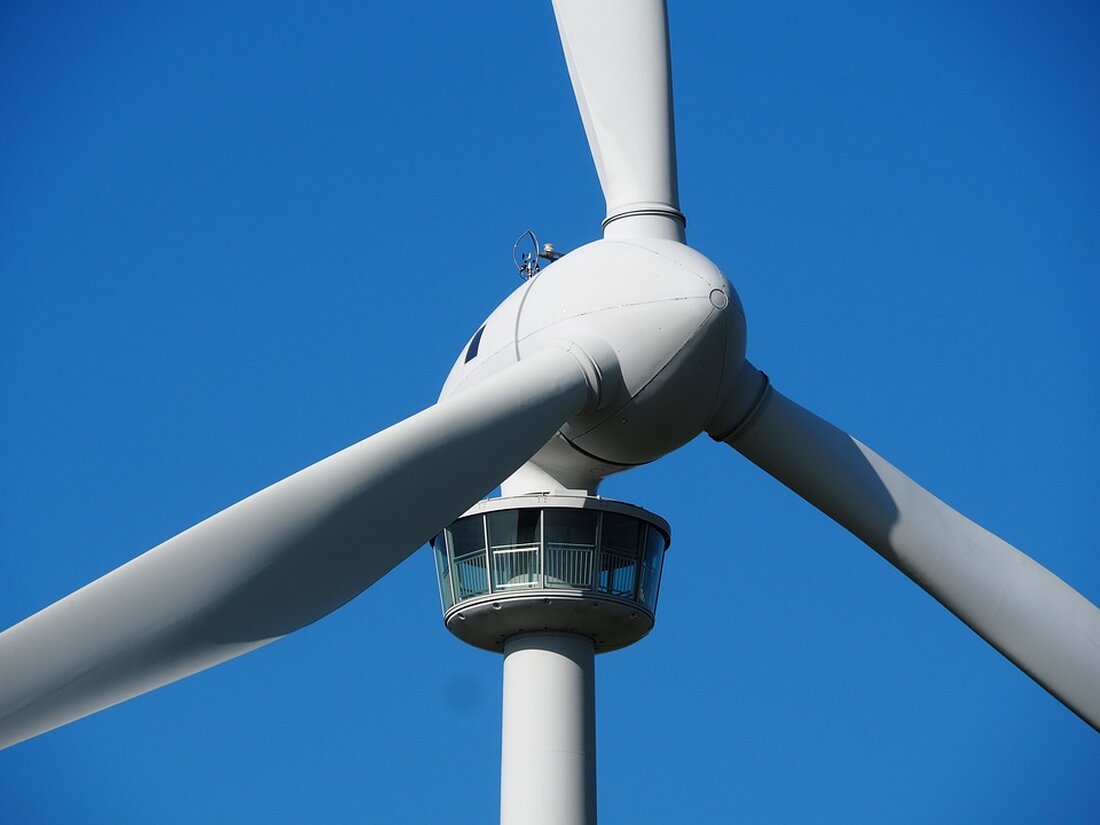 Österreich benötigt dringend Freiflächen-PV, um die Klimaziele bis 2030 zu erreichen. Experten warnen: Die Energiewende erfordert umfassende Maßnahmen. Erfahren Sie mehr über die Herausforderung!