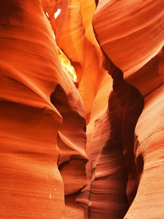 Antelope Canyon 3459681 960 720.jpg