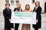Appell der steirischen Landesrätinnen Ursula Lackner, Juliane Bogner-Strauß, Doris Kampus und Barbara Eibinger-Miedl: „Seid sichtbar!