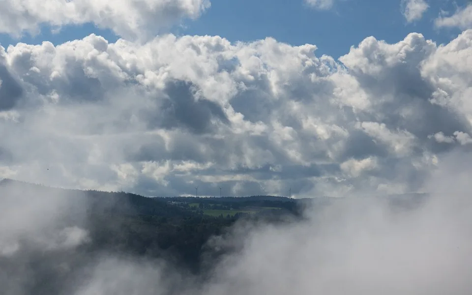 Clouds 5921500 960 720.jpg