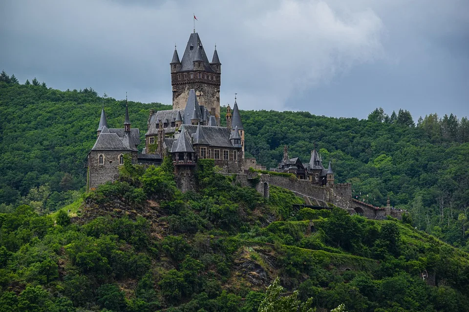 Cochem Feiert – Heimat Und Weinfest Verzaubert Besucher Aus Aller Jpg.webp