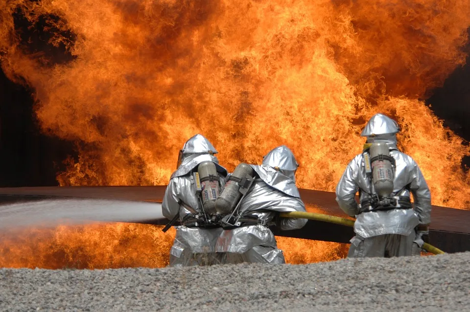 Donzdorf Hausbrand Verursacht Verletzungen Und Hohen Sachschaden Jpg.webp