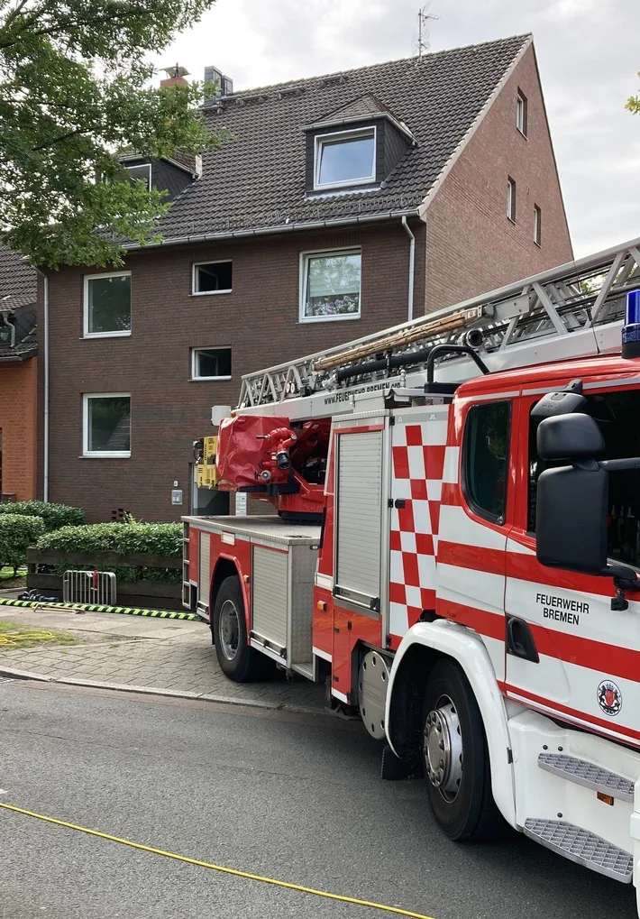 Dramatischer Wohnungsbrand In Bremen Osterholz Sechs Menschen Gerettet Jpeg.webp