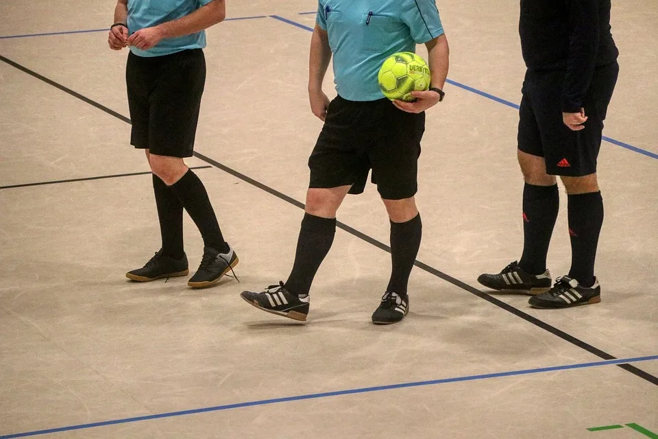 Fussball Verbandsliga Startet Pastow Gegen Hafen Rostock Im Duell Der Ambitionen Jpg.webp