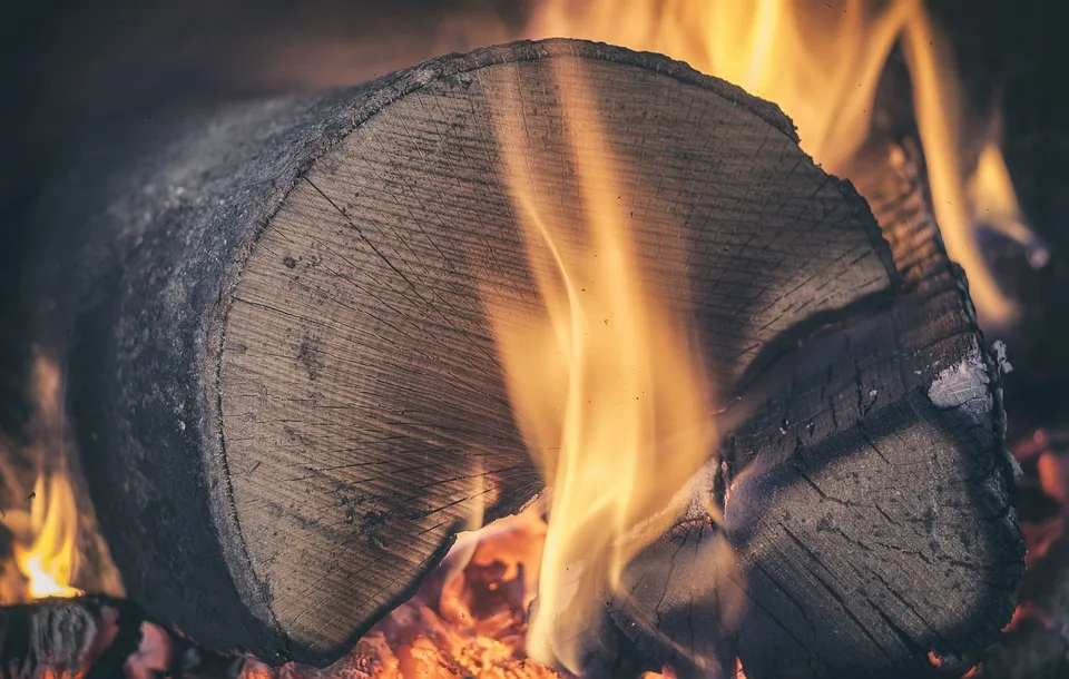 Grosseinsatz Im Harz Behoerden Verhindern Illegales Ritualfeuer Jpg.webp