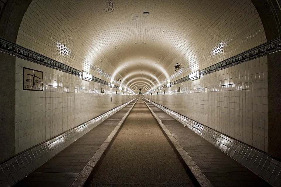 Heslacher Tunnel Naechtliche Sperrung Fuer Wartungsarbeiten Angekuendigt Jpg.webp