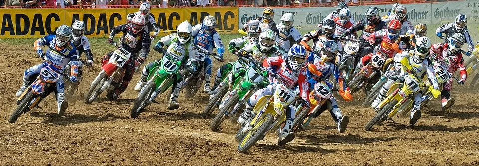 Motocross Held Tom Koch Wetterkapriolen Und Unglueckliche Rennen In Frauenfeld Jpg.webp