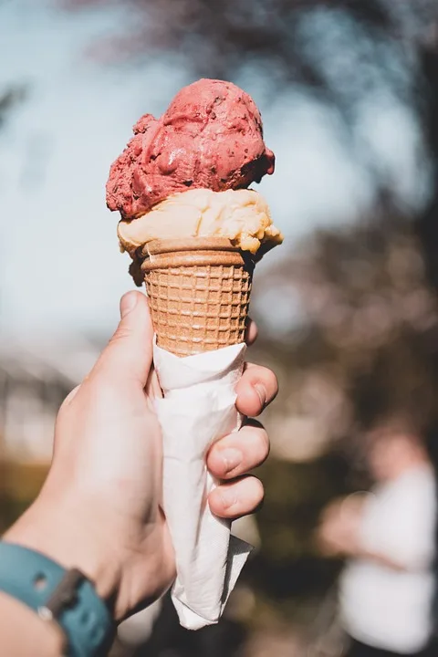 Oberndorf Eiscafe Venezia Begeistert Mit 40 Koestlichen Sorten Jpg.webp