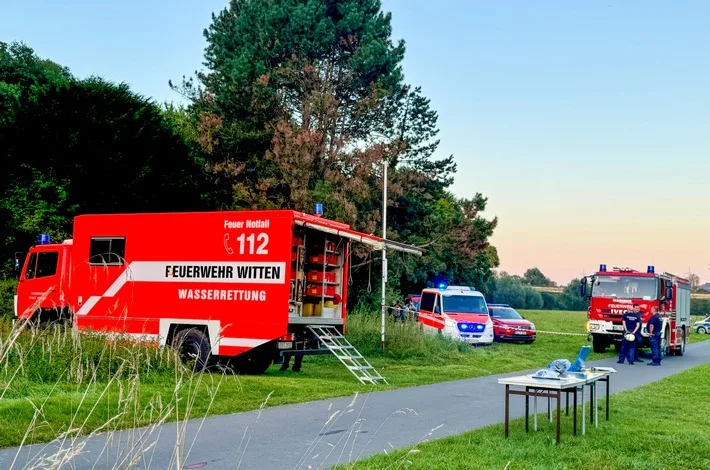 Pkw Notfall In Der Ruhr Feuerwehr Rettet Fahrzeug In Stiepel Jpeg.webp