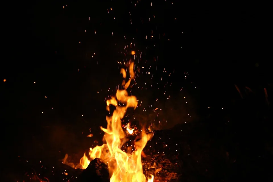 Rauchentwicklung Am Bahnhof Kaufbeuren Feuerwehr Schnell Im Einsatz Jpg.webp