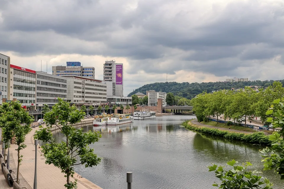 Saarbruecken Feiert Derby Sieg In Mannheim Und Springt In Der Tabelle Jpg.webp