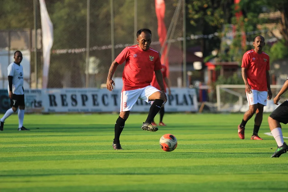 Sandro Sengersdorf Bleibt Beim Fsv Zwickau Bis 2026 Ein Blick Jpg.webp