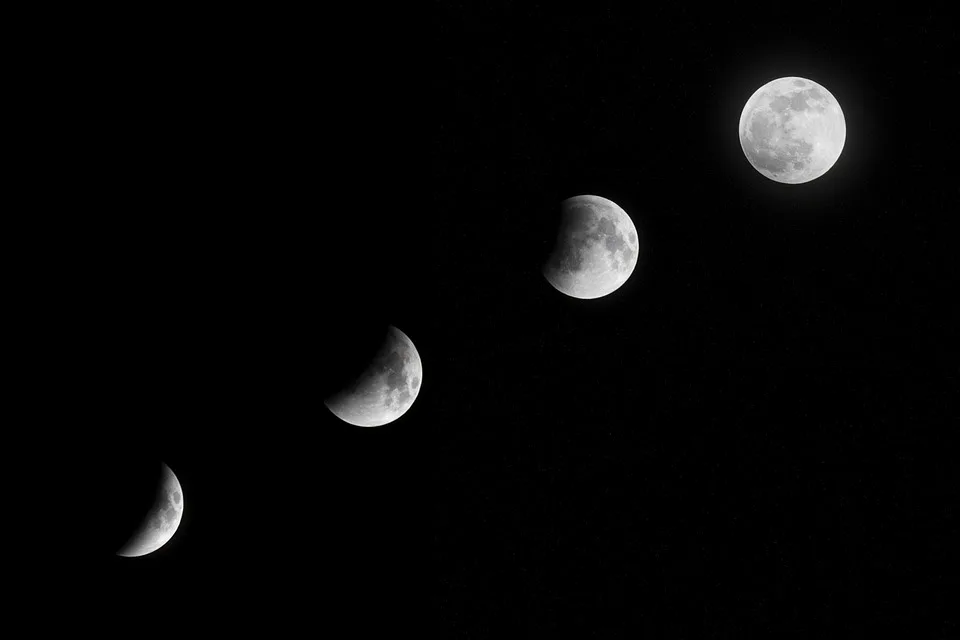 „mecklenburg Vorpommern Im Mondschein Der Faszinierende Blue Moon Jpg.webp