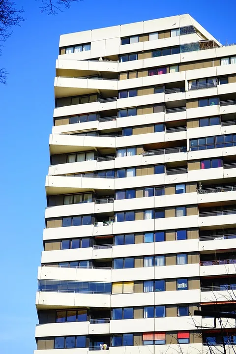 „wohnen Im Kreis Lindau Dringender Neubau Gegen Leerstand Und Sanierungsstau Jpg.webp