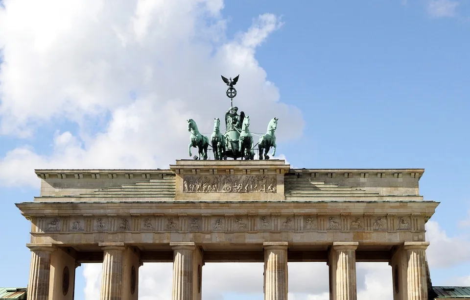 Brandenburg Im Wahlfieber Kretschmer Unterstuetzt Cdu Kandidaten Vor Dem 22 September Jpg.webp