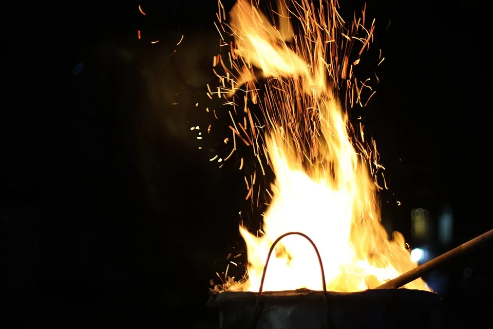 Dachstuhlbrand In Ducherow Mieter Unverletzt Ermittlungen Laufen Jpg.webp