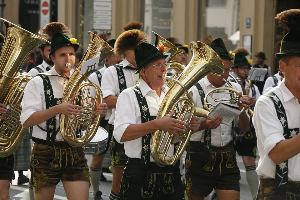 Das Oktoberfest 2024 Alle Highlights Fuer Die Muenchner Wiesn Party 1 Jpg.webp