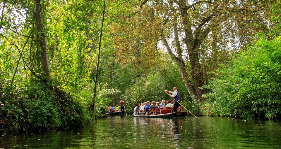 Die Spreewaldklinik Herzgeschichten Aus Dem Idyllischen Spreewald Jpg.webp