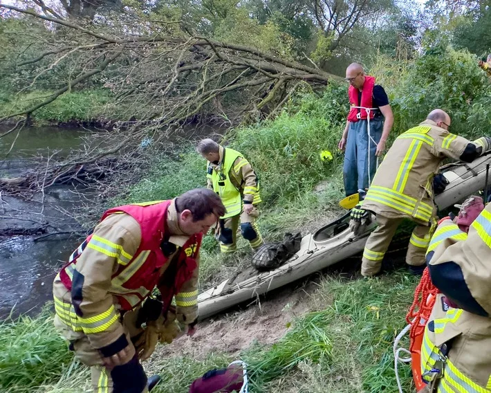 Drama Auf Der Hunte Kajakfahrer Von Feuerwehr In Letzter Minute Jpeg.webp