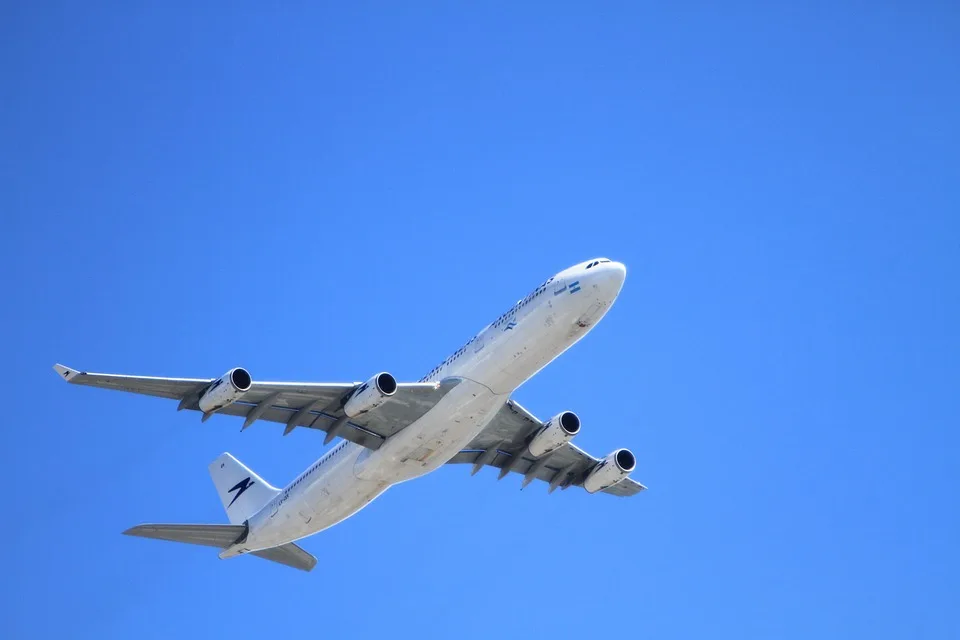 Drei Flugzeugabstuerze In Nrw Tragische Bilanz Und Unklare Ursachen Jpg.webp