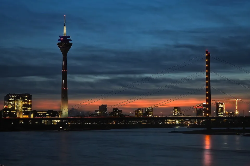 Duesseldorf Fuehrt 2025 Die Blaue Wertstofftonne Ein Was Sie Wissen Jpg.webp