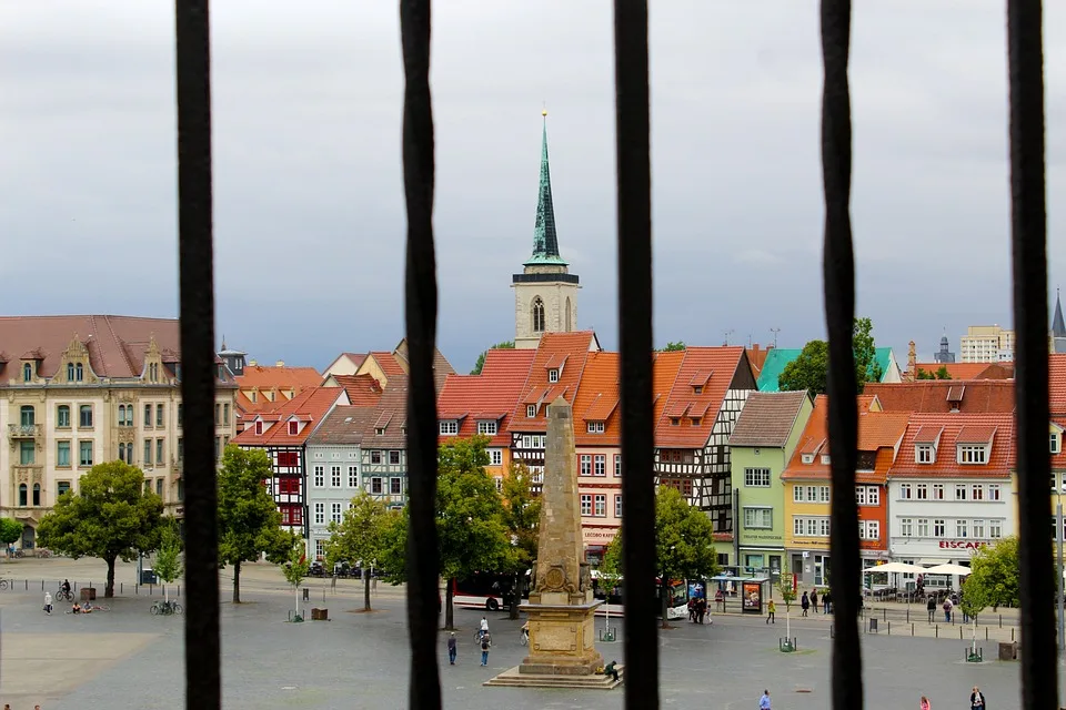 Erfurt Wochenendgewalt Gegen Fahrzeuge – Polizei Ermittelt Jpg.webp