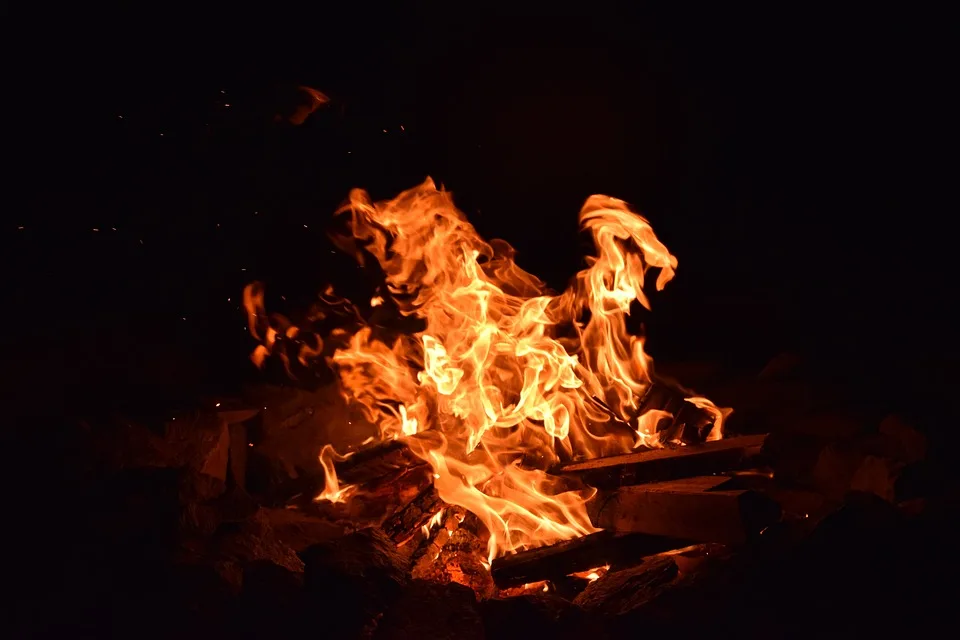 Kellerbrand In Der Martinistrasse Drei Verletzte Nach Rauchentwicklung Jpg.webp