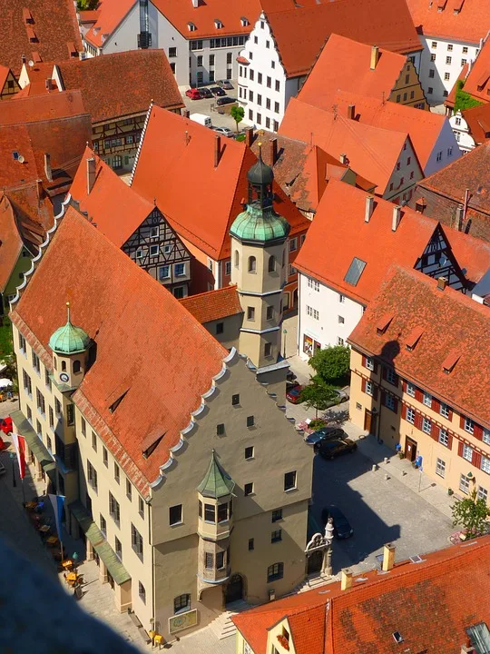 Noerdlingen Wo 72000 Tonnen Diamanten Im Schatten Der Geschichte Ruhen Jpg.webp