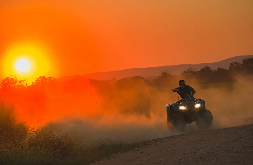 Quad Unfall Bei Roebel Fahrer Ohne Erlaubnis Und Zahlreiche Vergehen Jpg.webp