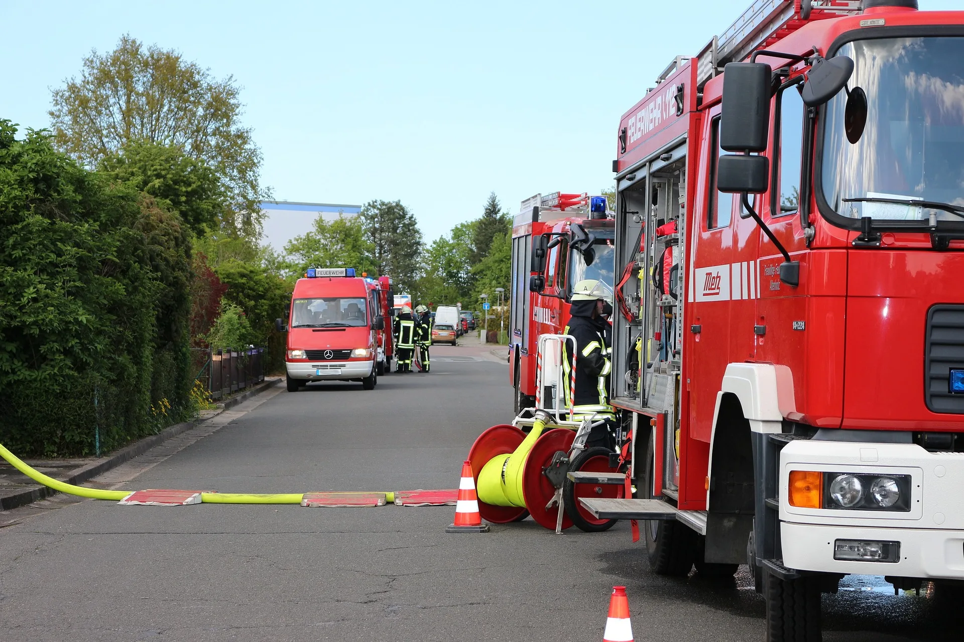 Rettungsaktion In Obersendling Feuerwehr Befreit Jungen Aus Festem Ring.webp.webp