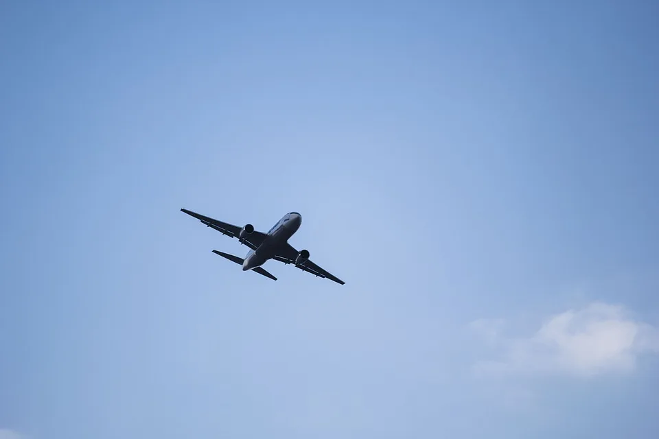 Ultraleichtflugzeugabsturz In Ingelfingen Pilot Und Passagier Verletzt Jpg.webp