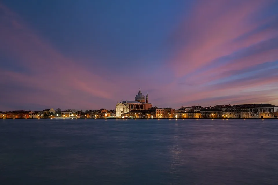 Venedig 2023 Glanz Und Preise Bei Den Filmfestspielen Jpg.webp