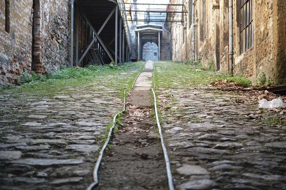 Zugausfaelle Im Rhein Main Gebiet Reisende Auf U Bahnen Umsteigen Jpg.webp