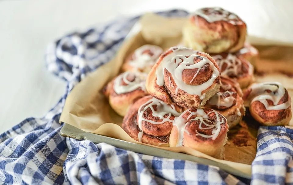 Cinnamon Rolls 4421067 960 720 Jpg.webp