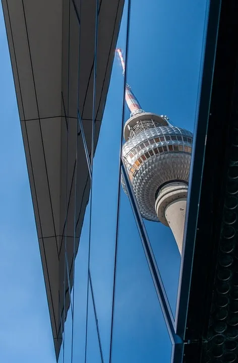 „edeka Germering Diskussion Um Die Ueberraschend Schwarze Fassade Jpg.webp