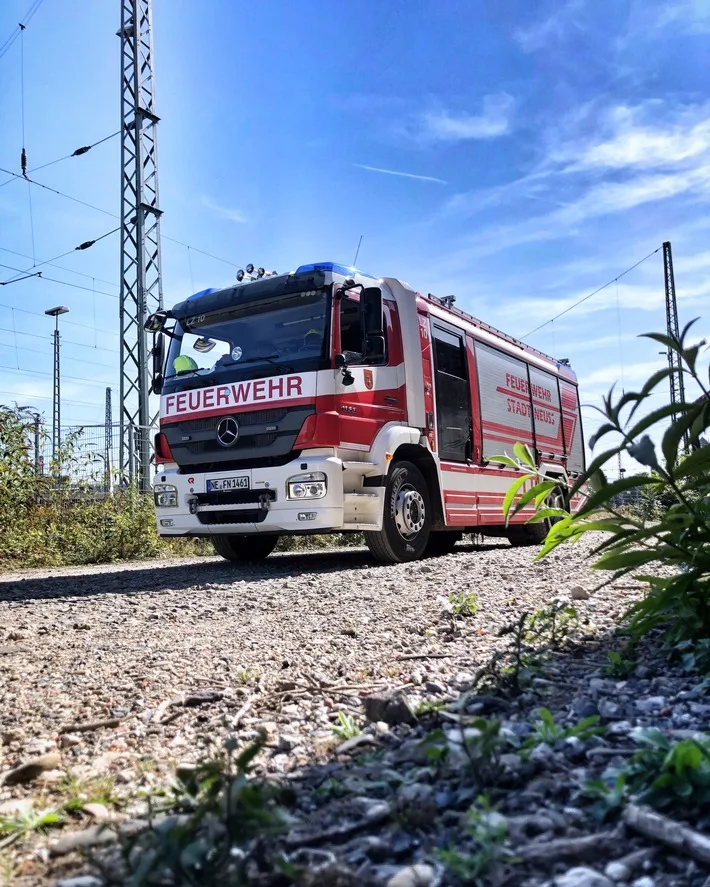 „grosseinsatz Der Feuerwehr Herrenloses Paddle Board In Neuss Sorgt Fuer Aufregung 1 Jpeg.webp