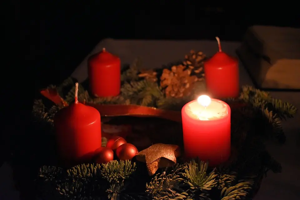 30 Advent-Gutscheine in den „Wiener Neustädter Nachrichten“