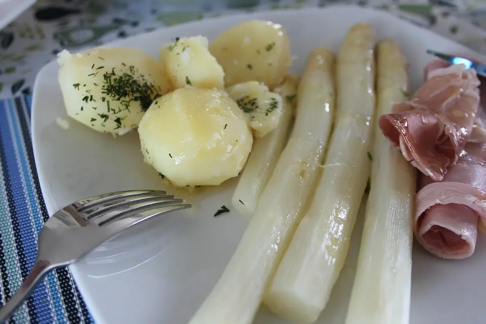 Patrick Fürst am Jauerling/Wachau: Mit der Festtags-Box in 45 Minuten zum mehrgängigen Gourmet-Menü