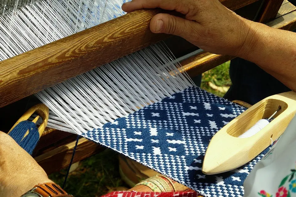 Handwerk und Kunst bei Ausstellung im Schloss Tollet