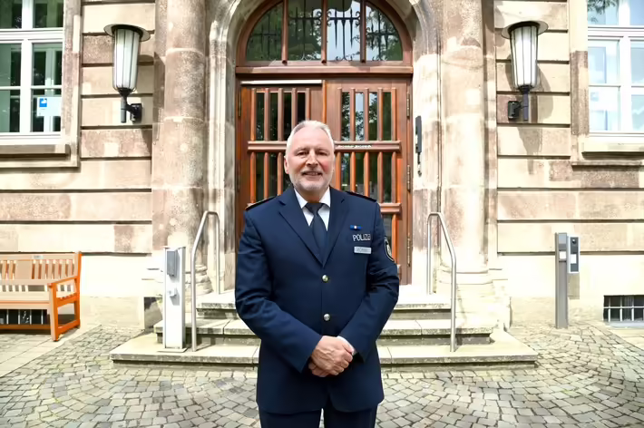 Mülheimer Polizeileiter Detlef Köbbel: Ein Abschied voller Würde!