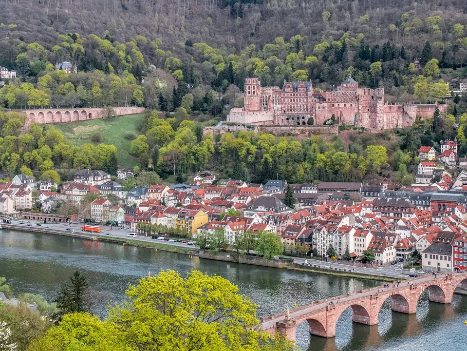 Thomas Castaneda und Aliosha Biz gastieren im Schloss Sigmundsried