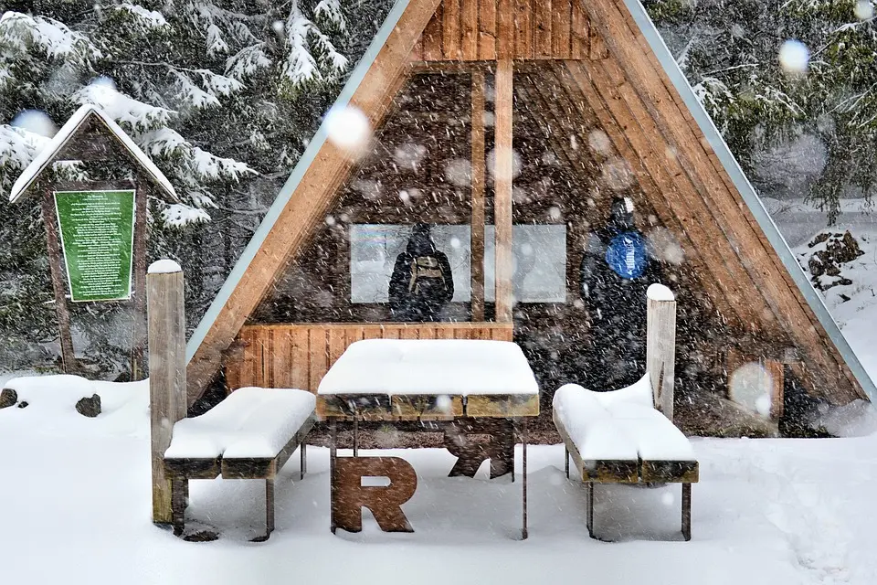 inSüdthüringenStandbein für die Zukunft: Oberhofer Biathlon-Ehepaar als neue HotelbesitzerDie Wintersport-Asse Antonia und Philipp Horn wagen sich auf neues Terrain: 
Das Biathlon-Paar saniert ein altes Hotel in Oberhof..vor 30 Minuten