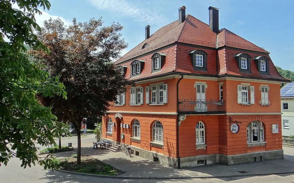 MeinBezirk.atKulinarisches Highlight: Pop-Up Wirtshaus in der Herzog-Leopold-Straße 26Die Wiener Neustädter Innenstadt wird um ein kulinarisches Highlight 
reicher WIENER NEUSTADT. Die klassische Stehachterl Bar feiert ihr Comeback 
- mit....vor 34 Minuten