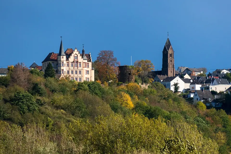 Burg Giebichenstein Kunsthochschule HalleTages-Exkursion nach Leipzig Raumfunktionslehre 2 | Sommersemester 2024Die Abschlussveranstaltung der Raumfunktionslehre 2 im vierten Semester 
Innenarchitektur führte die Studiengruppe auf eine Tages-Exkursion nach 
Leipzig..vor 37 Minuten