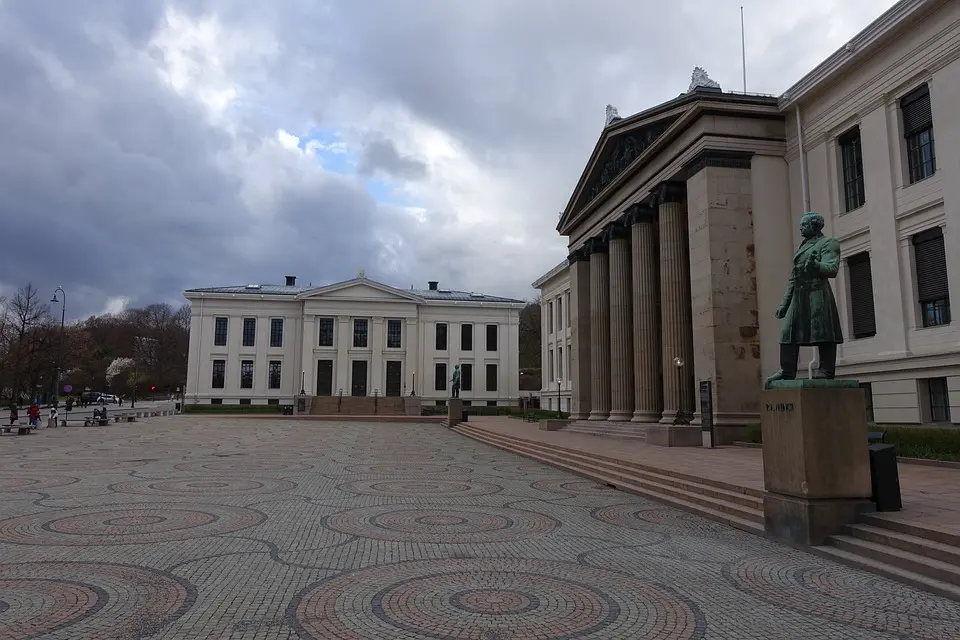 Neuer Salzburger Uni-Rektor im Gespräch: "Die Blicke sind nach vorne gerichtet"