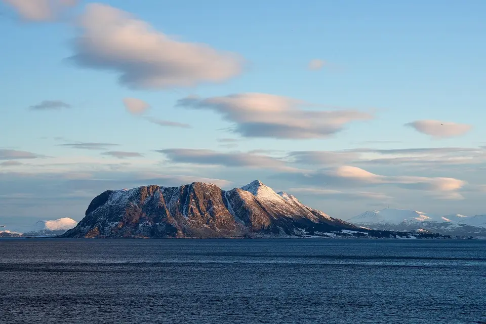 Norway releases a Russian-crewed ship initially suspected of damaging a Baltic Sea cable