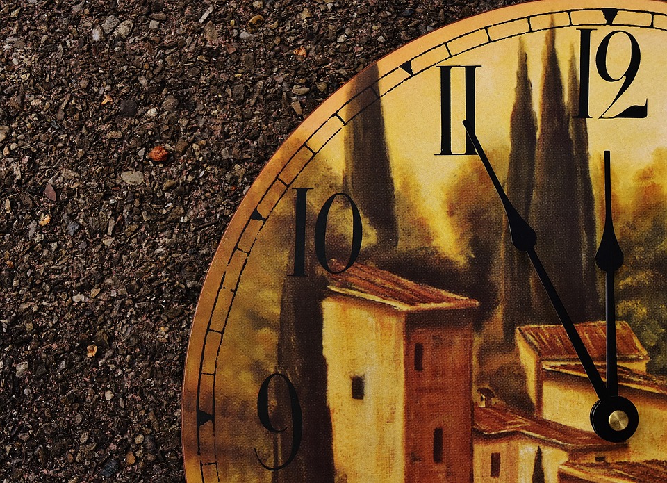 Fünf Überlebende nach Flugzeugabsturz in Alligator-Sumpf gerettet