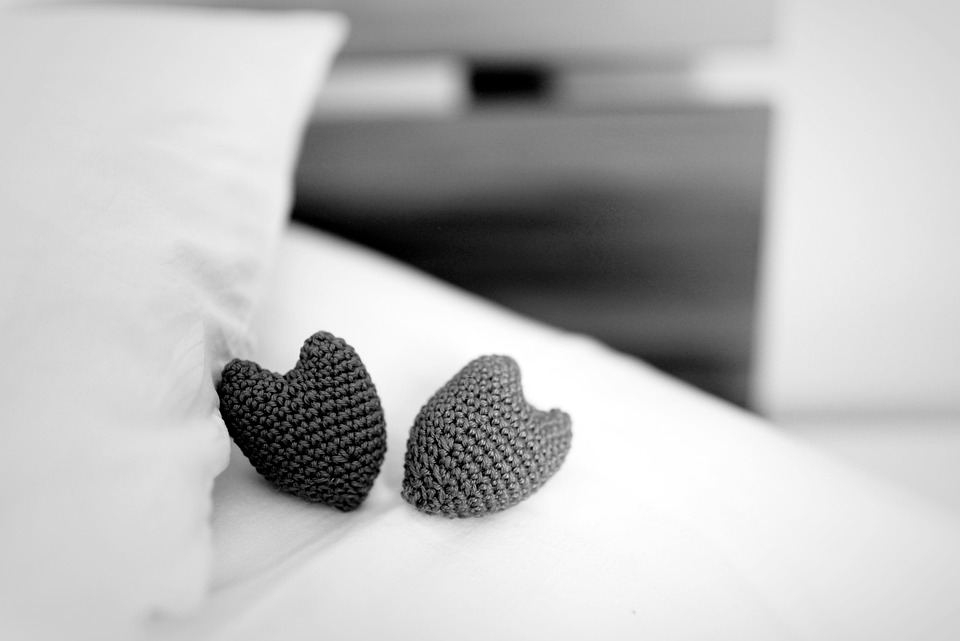 Macrons Ehekrise verschwindet aus den französischen Medien