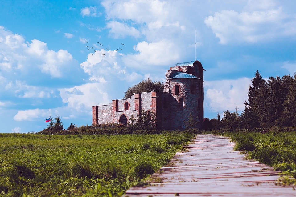 Trump erwägt neue Sanktionen gegen Russland wegen Ukraine-Konflikt