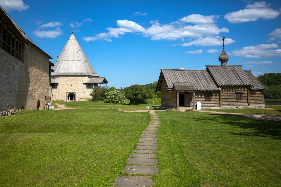 Trump prüft neue Sanktionen gegen Russland aufgrund der Angriffe in der Ukraine